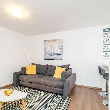 Apartment Marnic- Blue Chill *