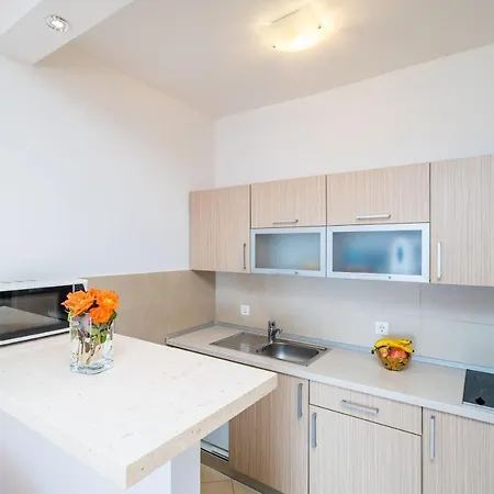 Apartment Marnic- Blue Chill