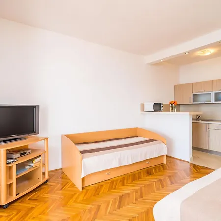 Marnic- Blue Chill Apartment Mlini