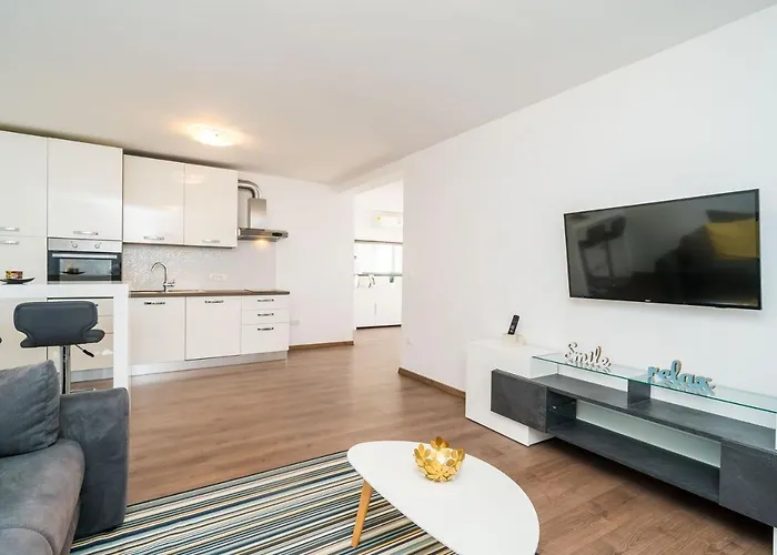 Marnic- Blue Chill 아파트 *